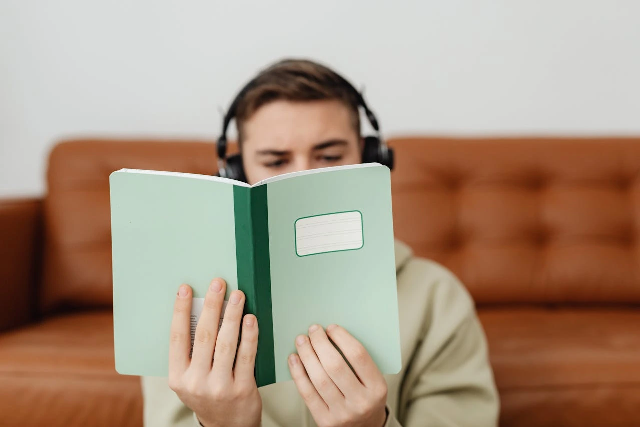 Is Reading Better Than Audio Books? My Honest Experience Exploring Both